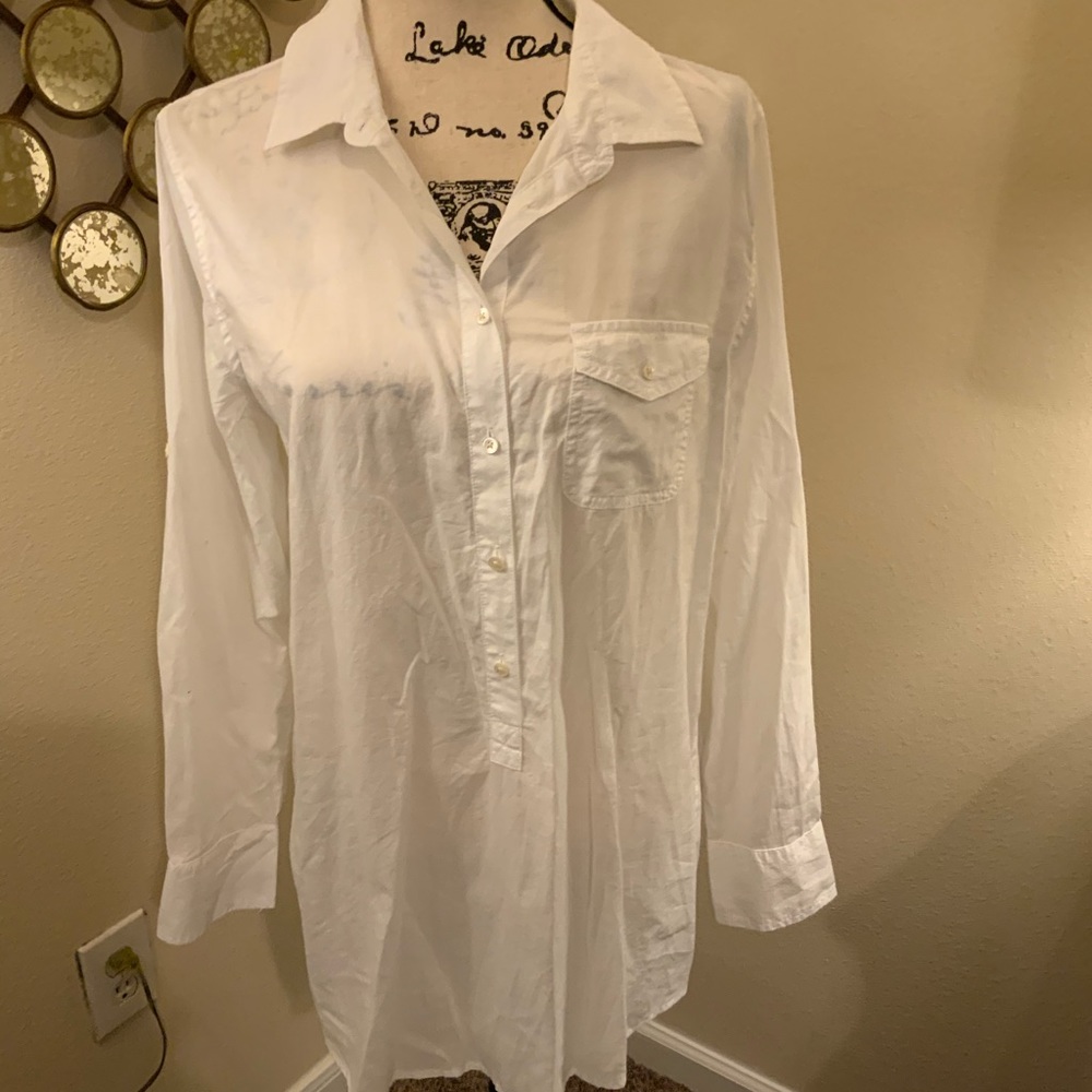 Women’s shirt